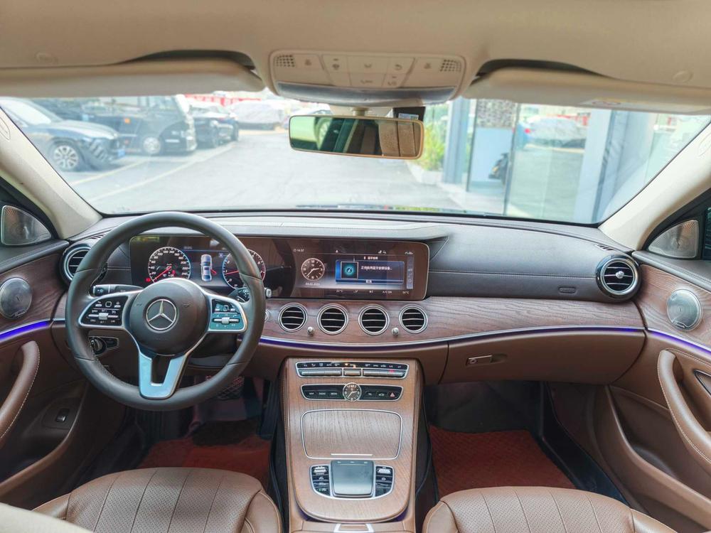 Mercedes-Benz Mercedes-Benz E-Class
