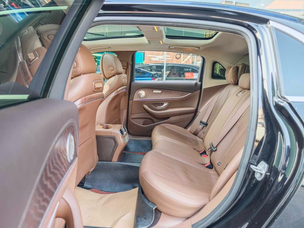 Mercedes-Benz Mercedes-Benz E-Class