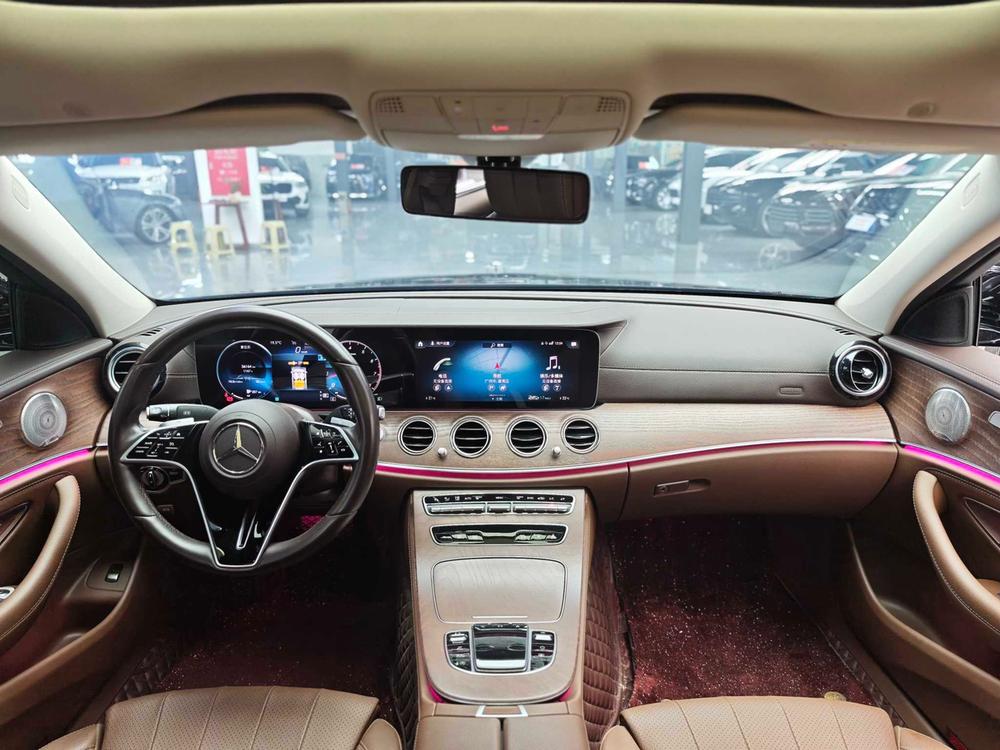 Mercedes-Benz Mercedes-Benz E-Class