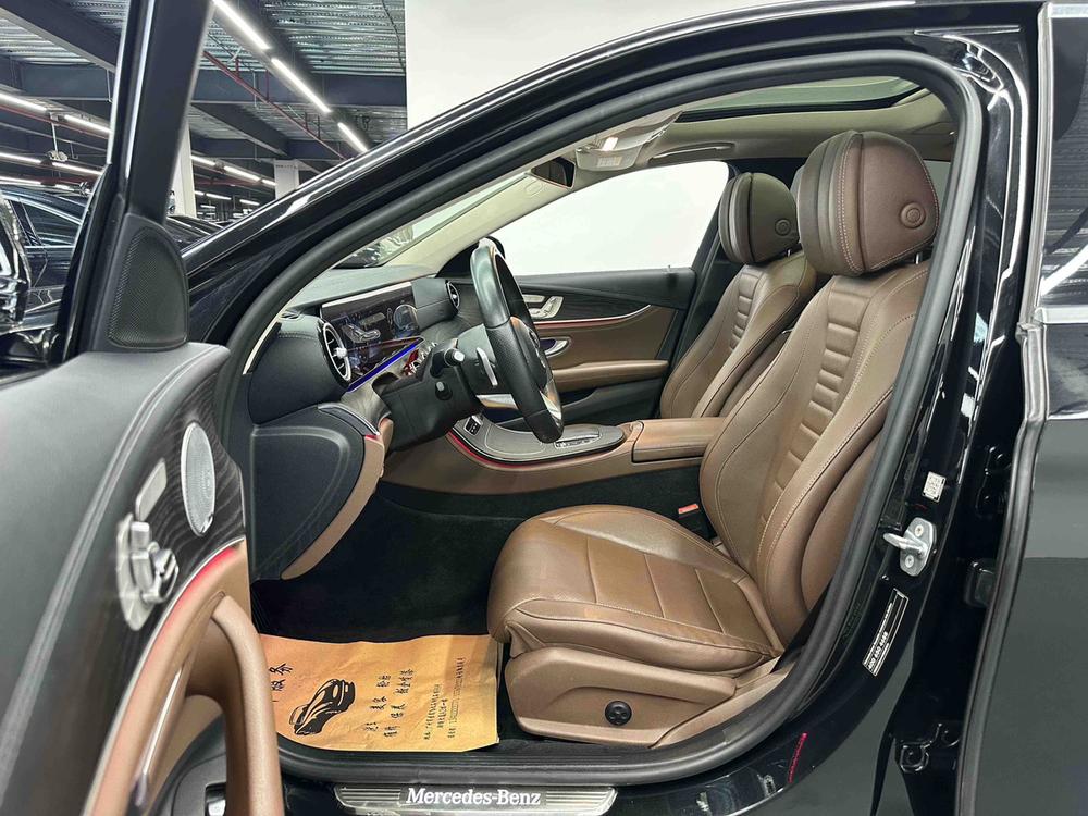 Mercedes-Benz Mercedes-Benz E-Class