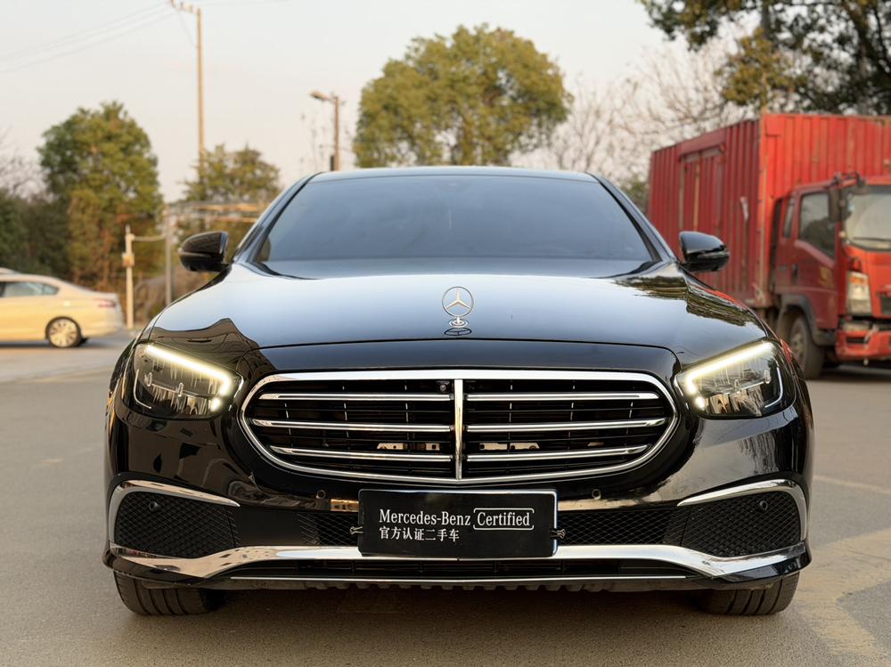 Mercedes-Benz Mercedes-Benz E-Class