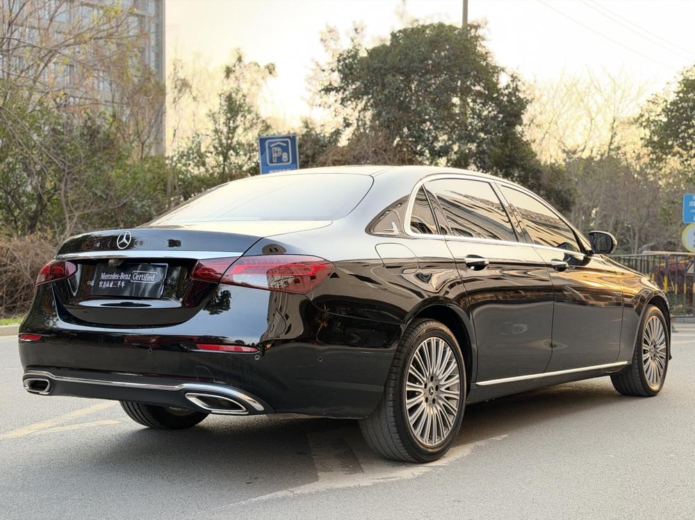 Mercedes-Benz Mercedes-Benz E-Class