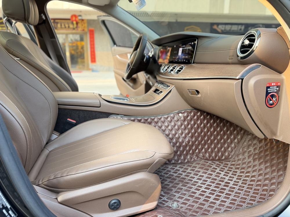 Mercedes-Benz Mercedes-Benz E-Class
