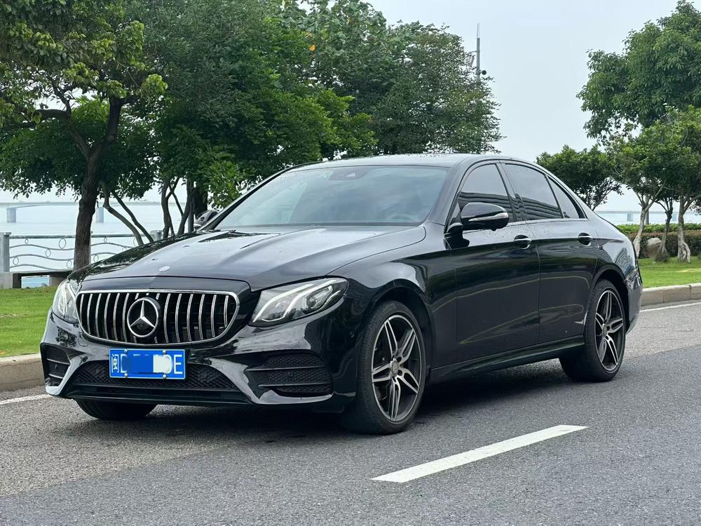 Mercedes-Benz Mercedes-Benz E-Class