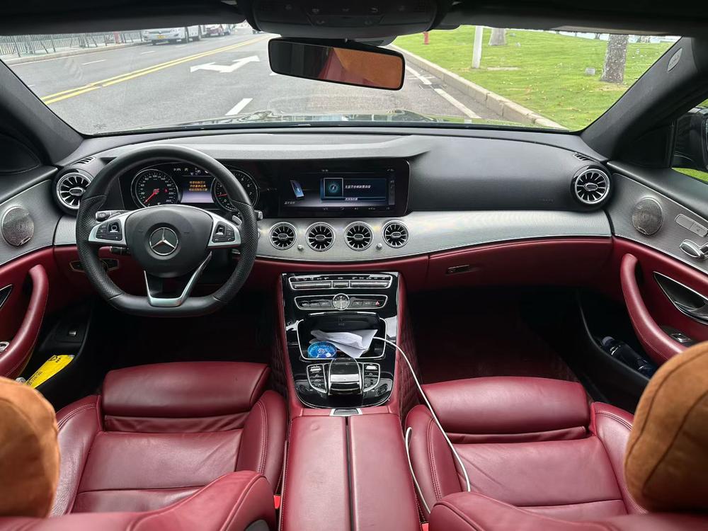 Mercedes-Benz Mercedes-Benz E-Class