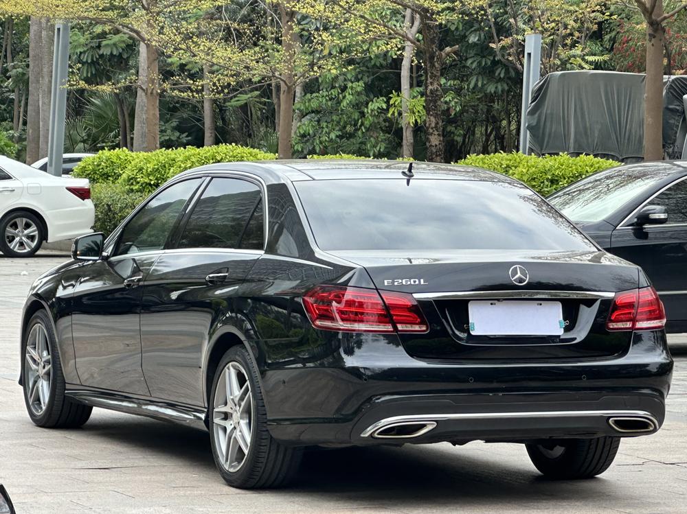 Mercedes-Benz Mercedes-Benz E-Class