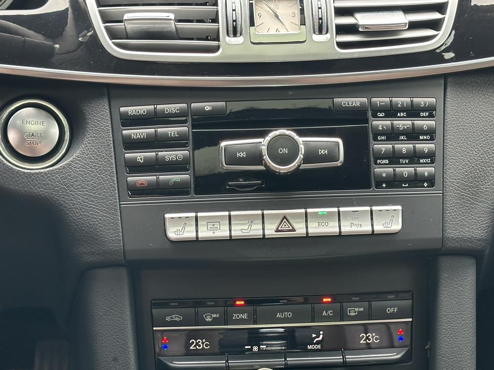 Mercedes-Benz Mercedes-Benz E-Class