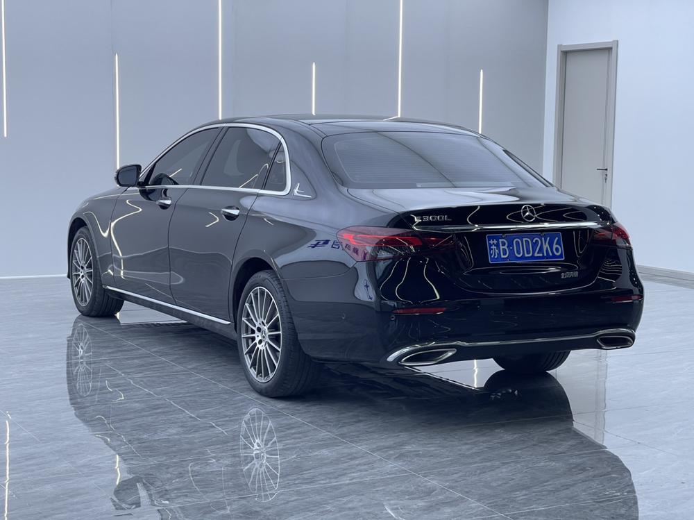 Mercedes-Benz Mercedes-Benz E-Class