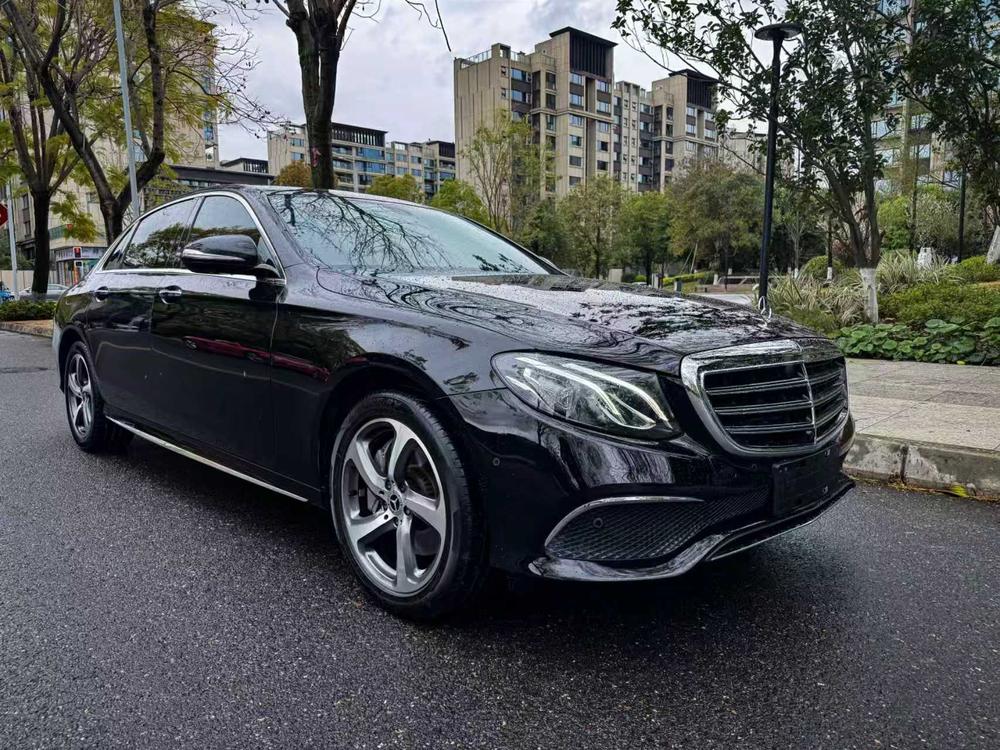 Mercedes-Benz Mercedes-Benz E-Class
