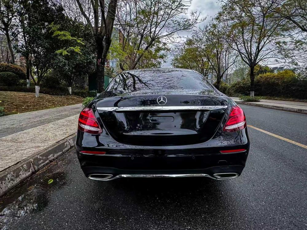 Mercedes-Benz Mercedes-Benz E-Class