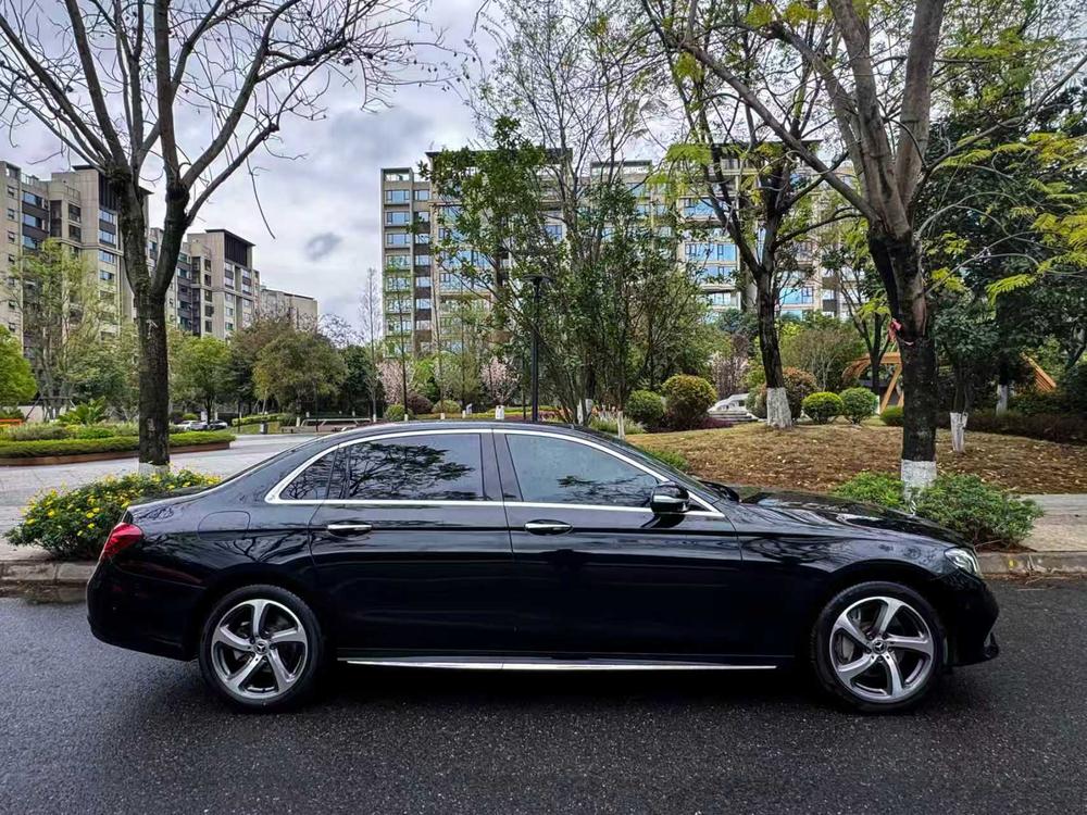 Mercedes-Benz Mercedes-Benz E-Class