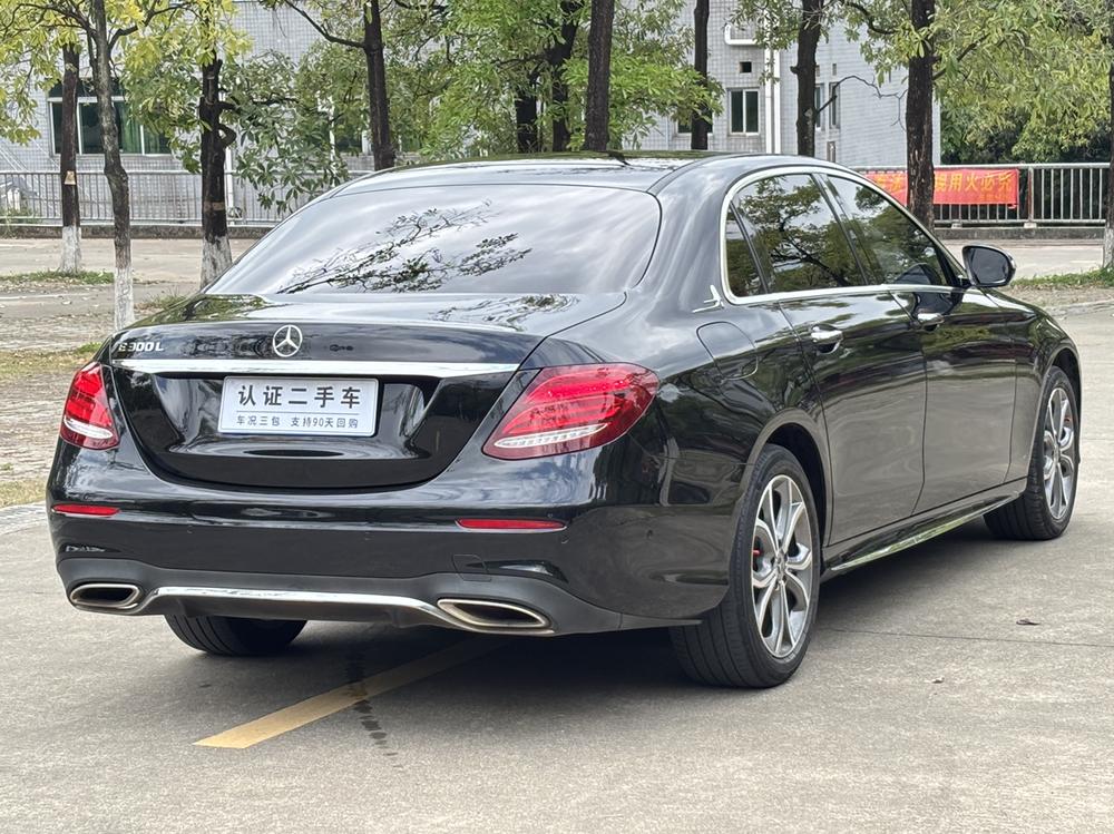 Mercedes-Benz Mercedes-Benz E-Class