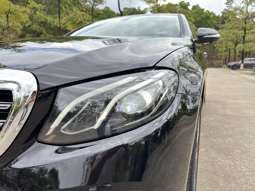 Mercedes-Benz Mercedes-Benz E-Class