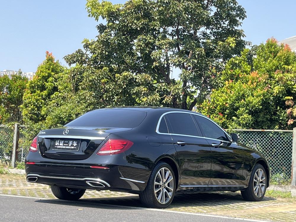 Mercedes-Benz Mercedes-Benz E-Class