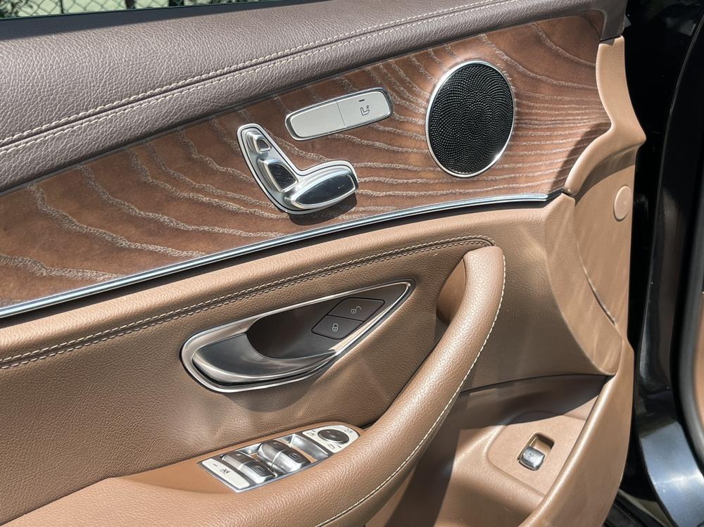 Mercedes-Benz Mercedes-Benz E-Class