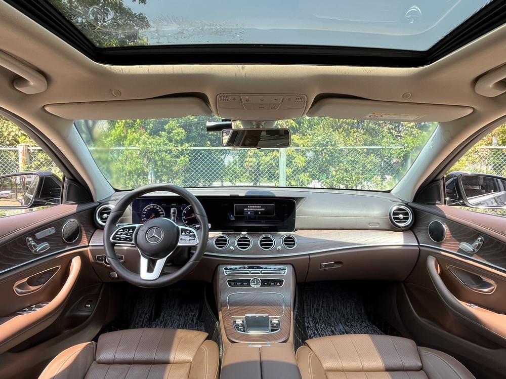 Mercedes-Benz Mercedes-Benz E-Class
