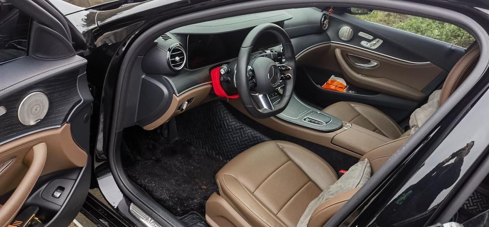 Mercedes-Benz Mercedes-Benz E-Class