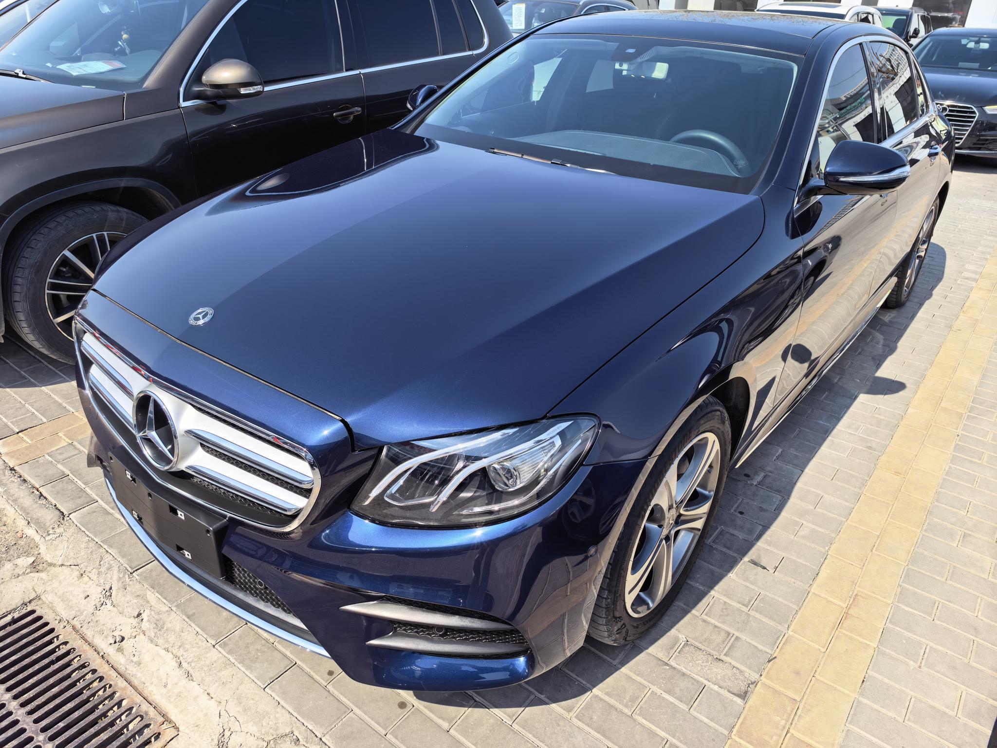 Mercedes-Benz Mercedes-Benz E-Class