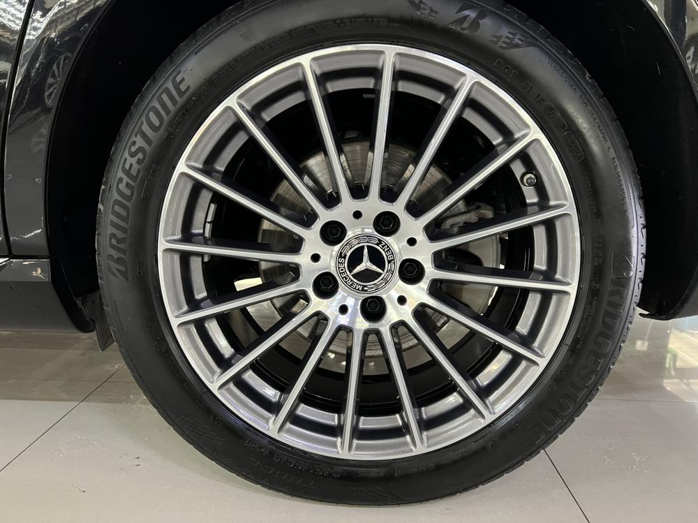 Mercedes-Benz Mercedes-Benz E-Class