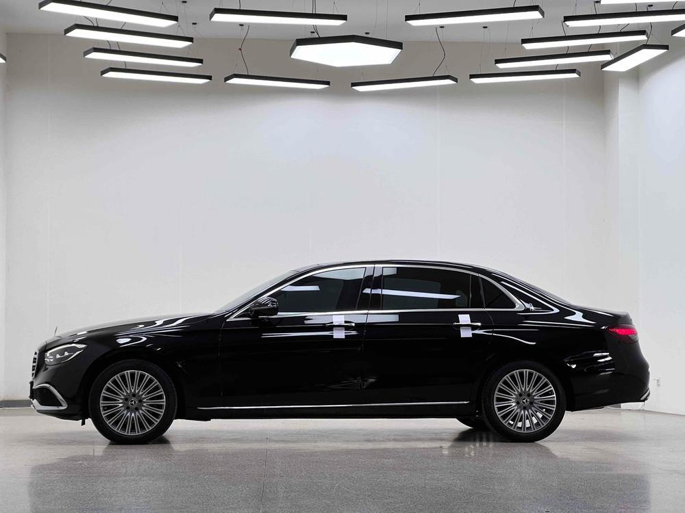 Mercedes-Benz Mercedes-Benz E-Class