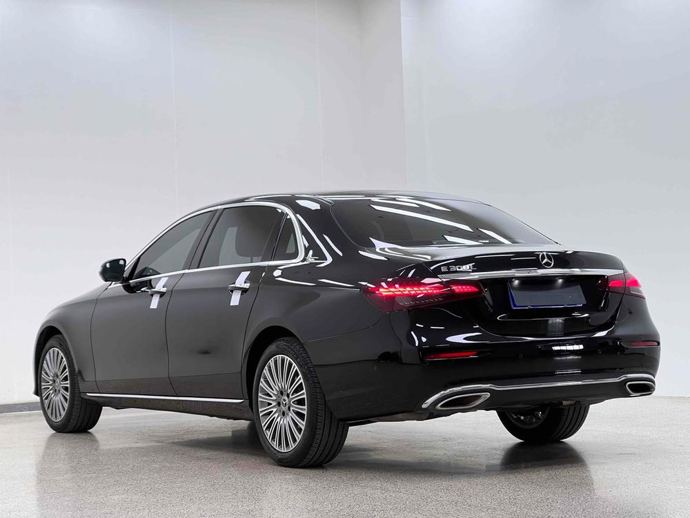 Mercedes-Benz Mercedes-Benz E-Class