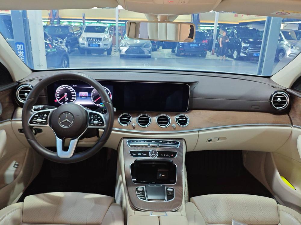 Mercedes-Benz Mercedes-Benz E-Class