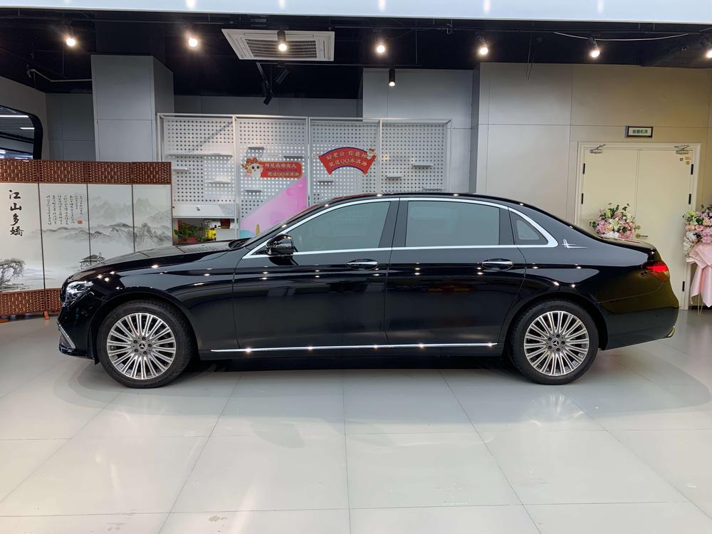 Mercedes-Benz Mercedes-Benz E-Class