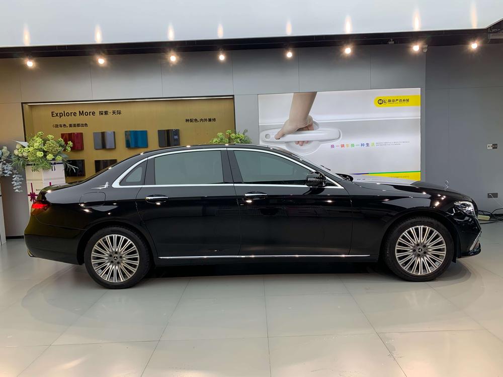 Mercedes-Benz Mercedes-Benz E-Class