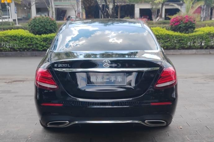 Mercedes-Benz Mercedes-Benz E-Class
