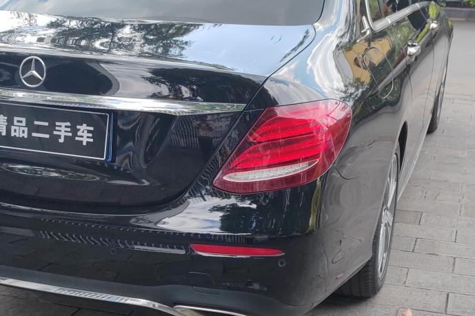 Mercedes-Benz Mercedes-Benz E-Class