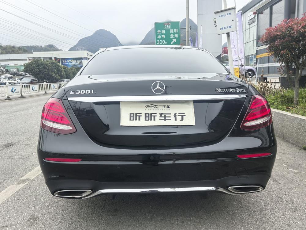 Mercedes-Benz Mercedes-Benz E-Class