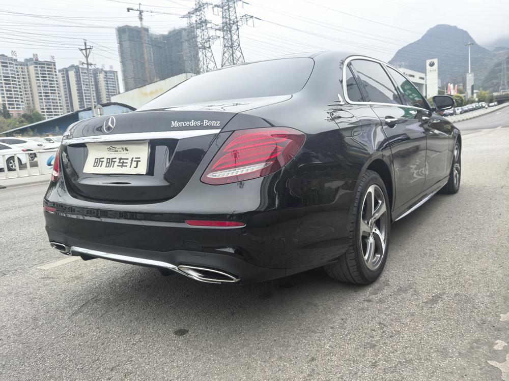 Mercedes-Benz Mercedes-Benz E-Class