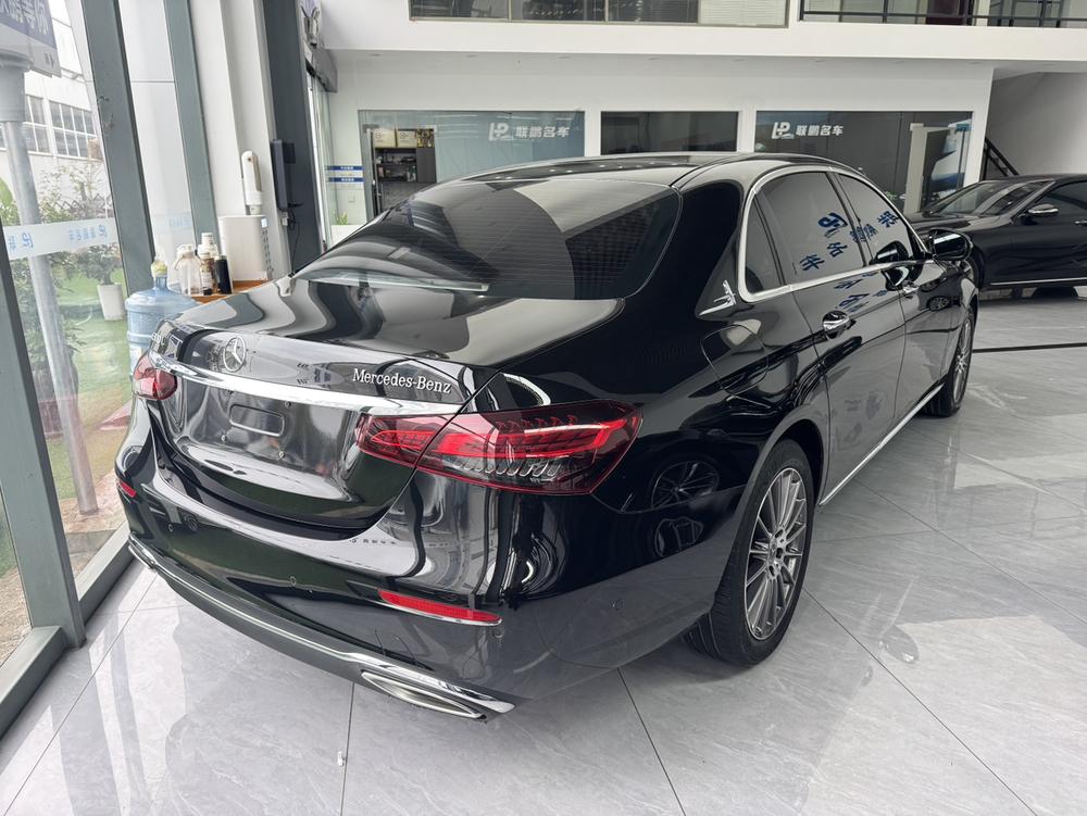 Mercedes-Benz Mercedes-Benz E-Class
