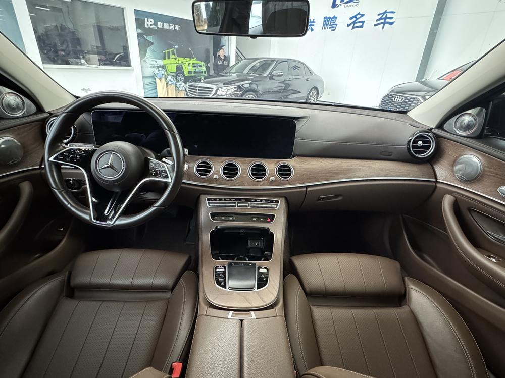 Mercedes-Benz Mercedes-Benz E-Class