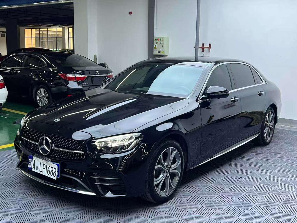 Mercedes-Benz Mercedes-Benz E-Class