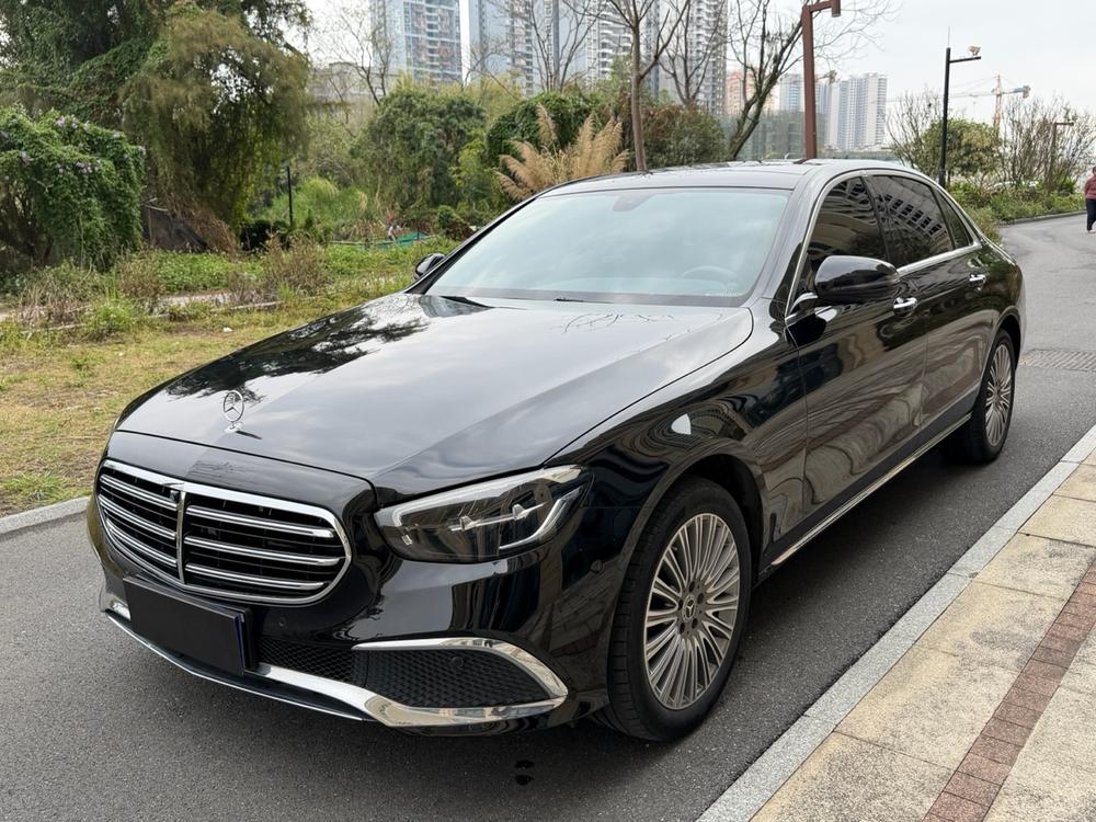 Mercedes-Benz Mercedes-Benz E-Class