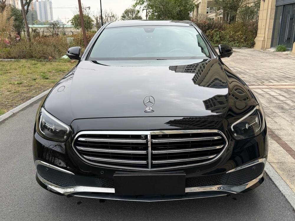 Mercedes-Benz Mercedes-Benz E-Class