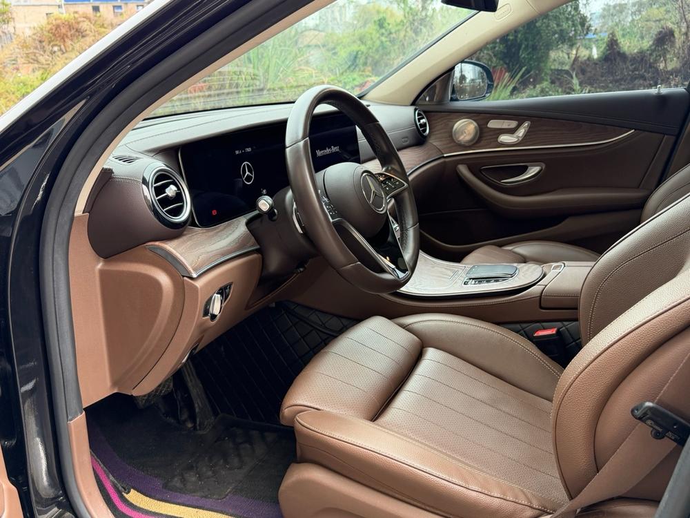 Mercedes-Benz Mercedes-Benz E-Class