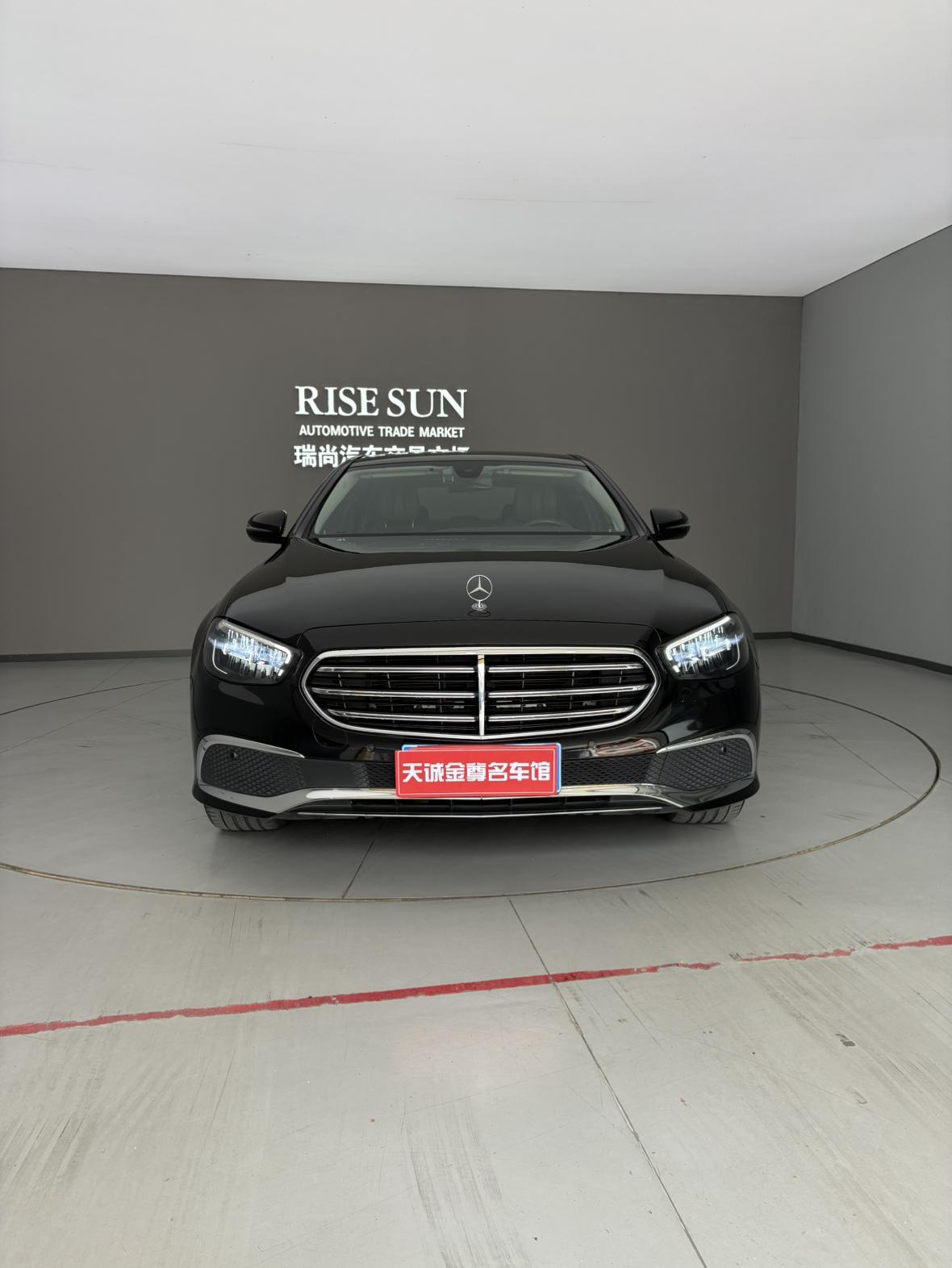 Mercedes-Benz Mercedes-Benz E-Class