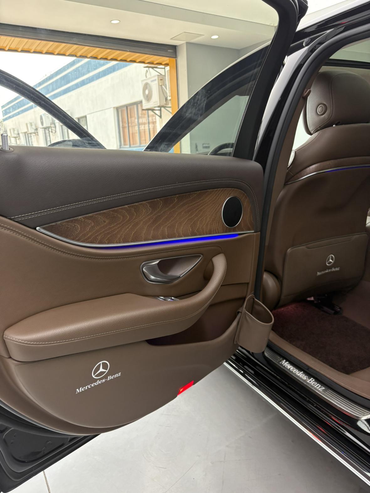 Mercedes-Benz Mercedes-Benz E-Class