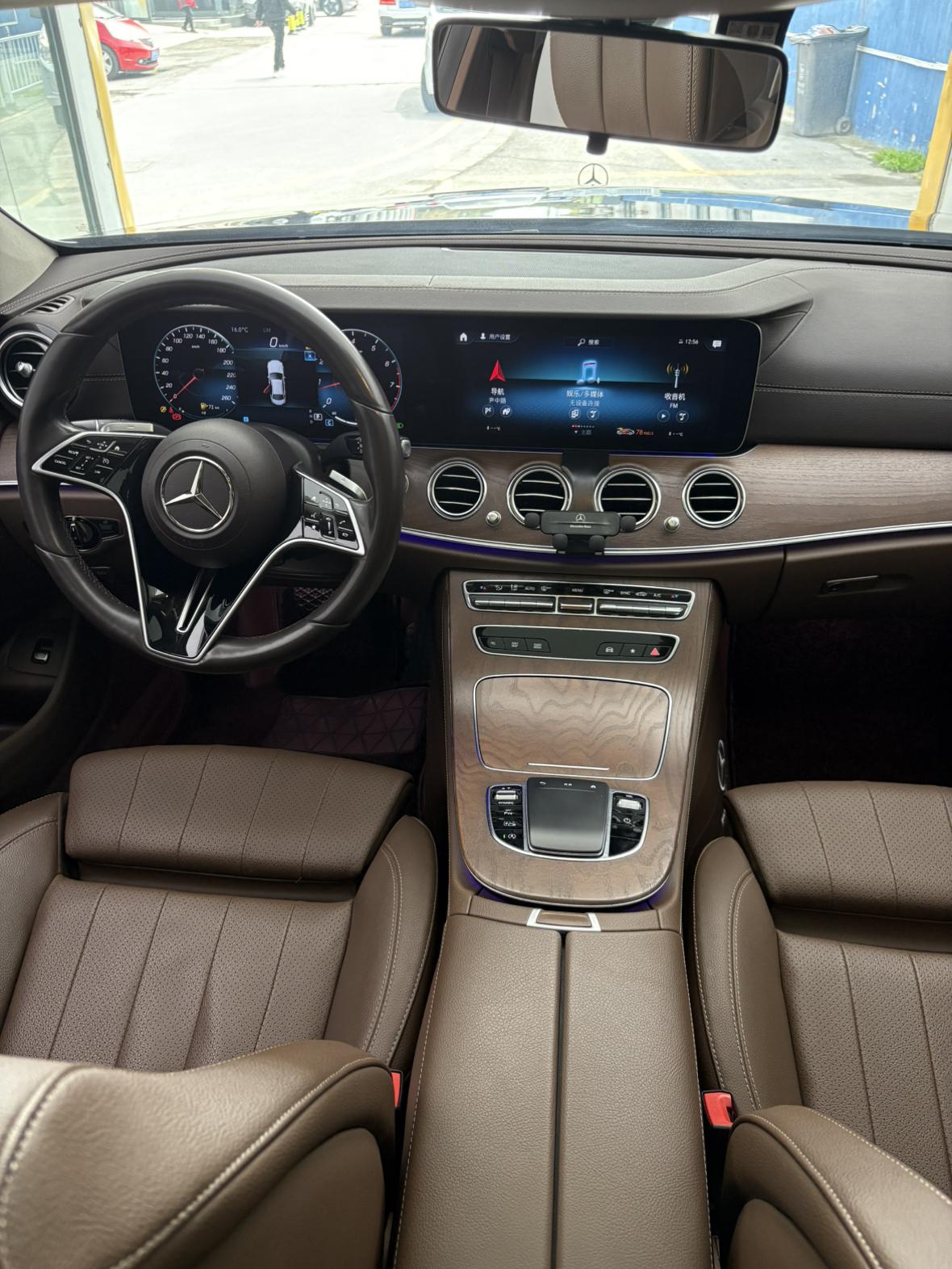 Mercedes-Benz Mercedes-Benz E-Class