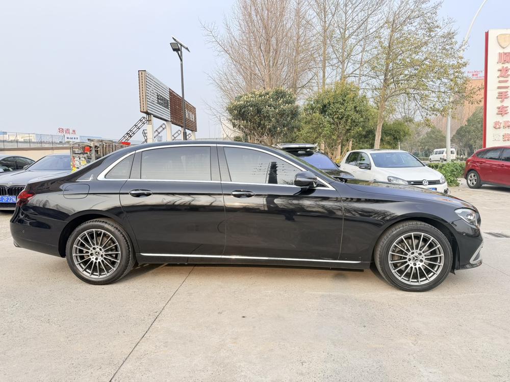 Mercedes-Benz Mercedes-Benz E-Class