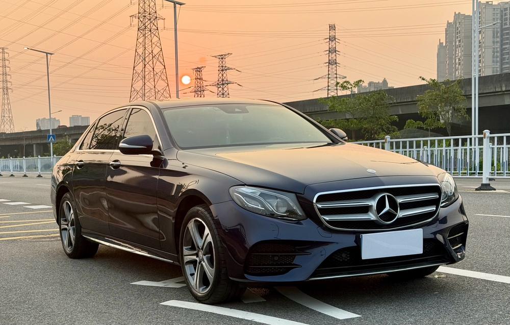 Mercedes-Benz Mercedes-Benz E-Class