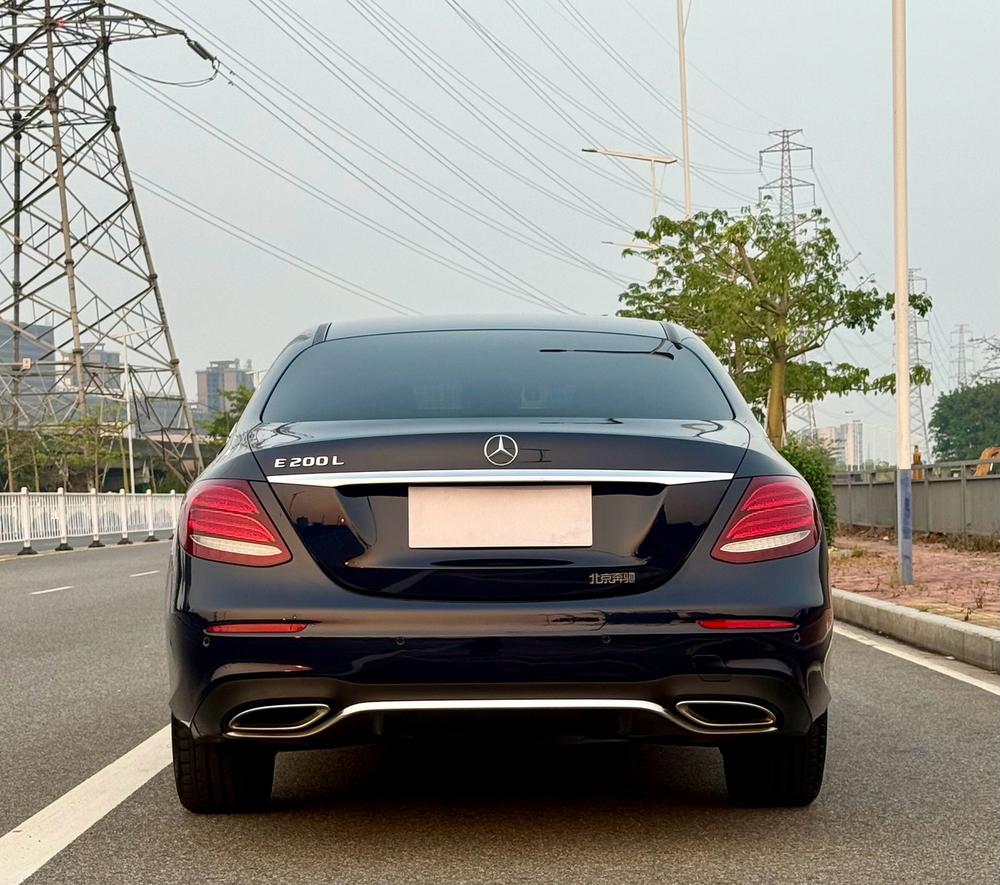 Mercedes-Benz Mercedes-Benz E-Class