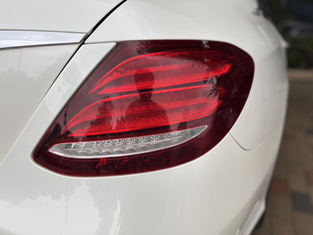 Mercedes-Benz Mercedes-Benz E-Class