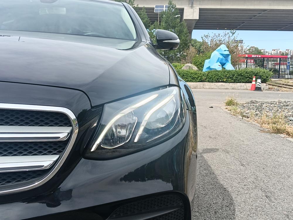 Mercedes-Benz Mercedes-Benz E-Class