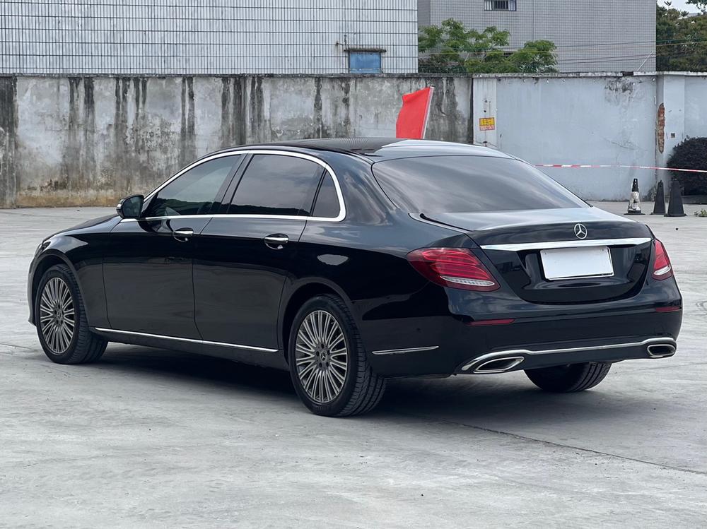 Mercedes-Benz Mercedes-Benz E-Class