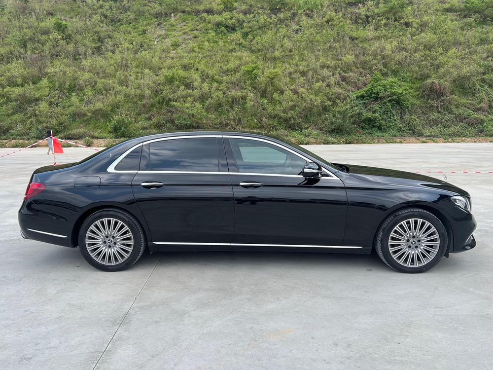 Mercedes-Benz Mercedes-Benz E-Class