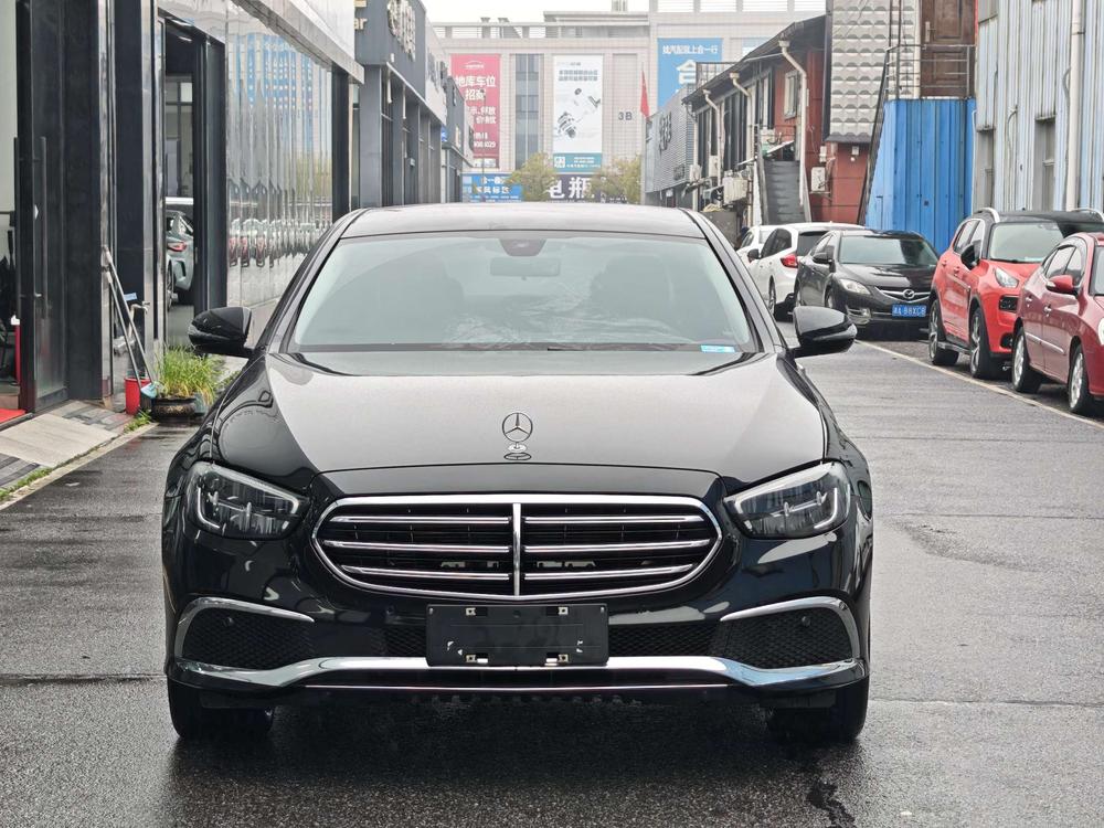 Mercedes-Benz Mercedes-Benz E-Class