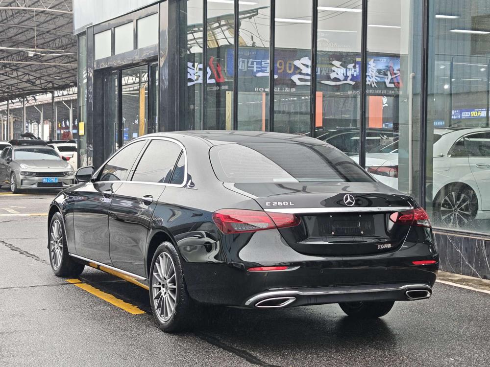 Mercedes-Benz Mercedes-Benz E-Class